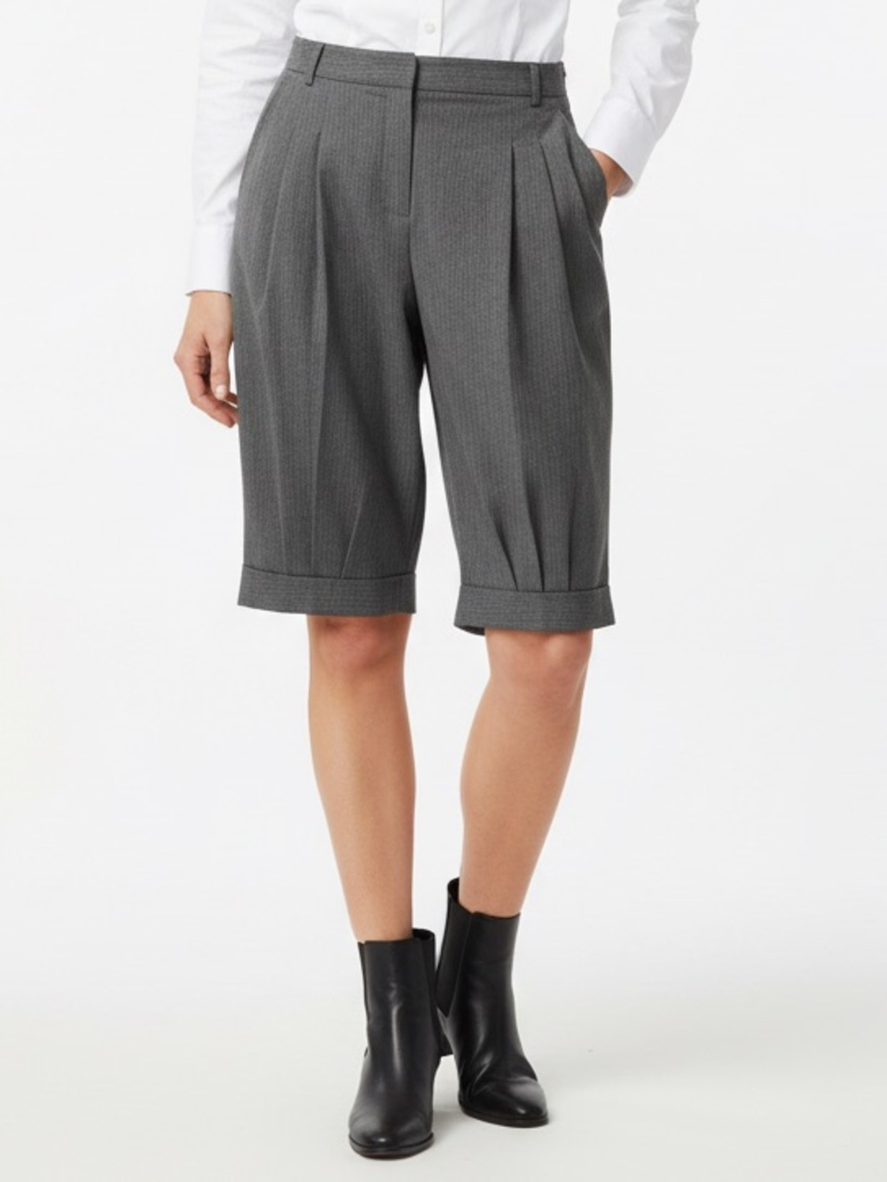 Stella McCartney Pinstripe Knee Length Pleated Shorts - Grey